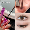 Tube de mascara professionnel anti-taches pour une application et un retrait faciles.