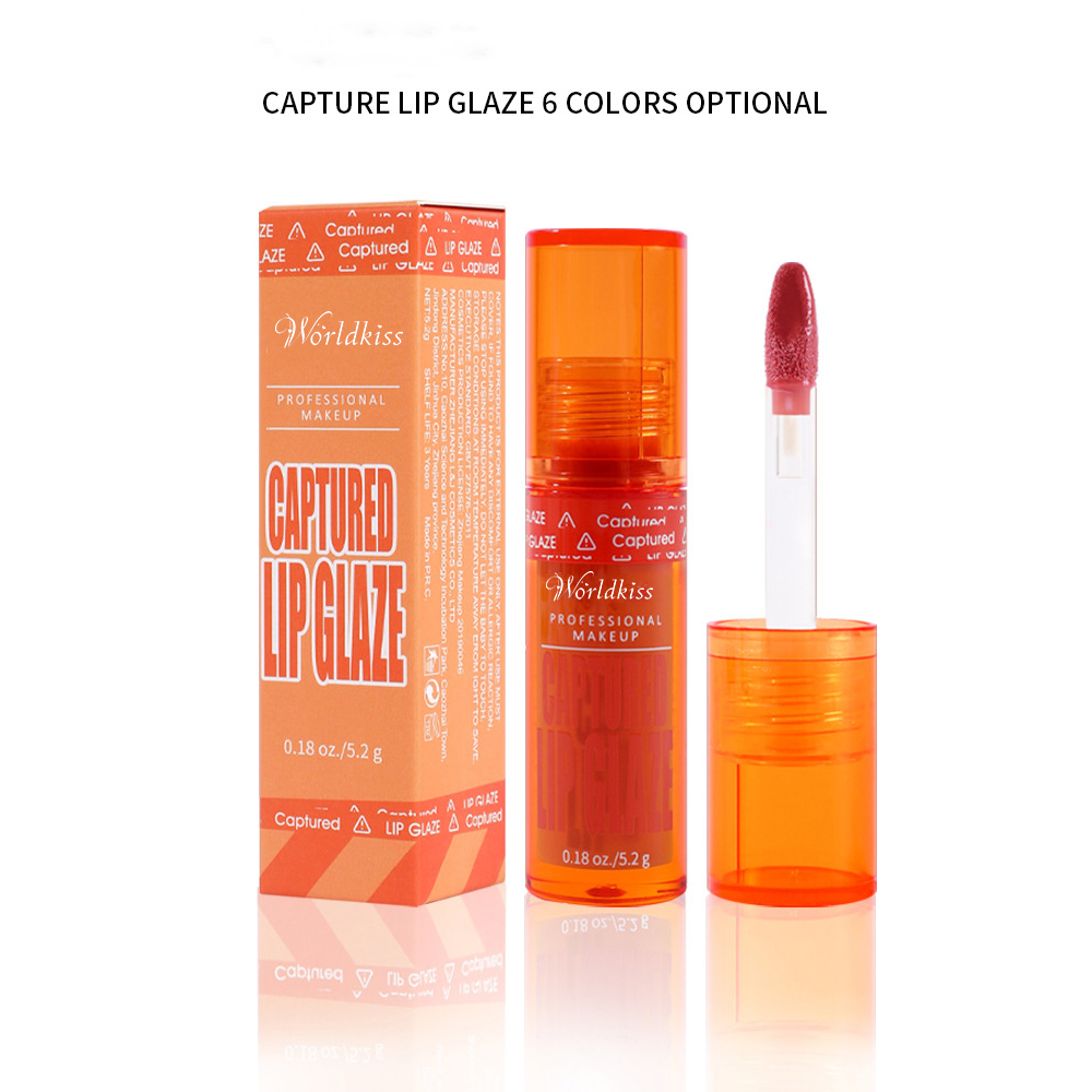 Gloss à lèvres hydratant pour un maquillage naturel à la texture aqueuse et claire